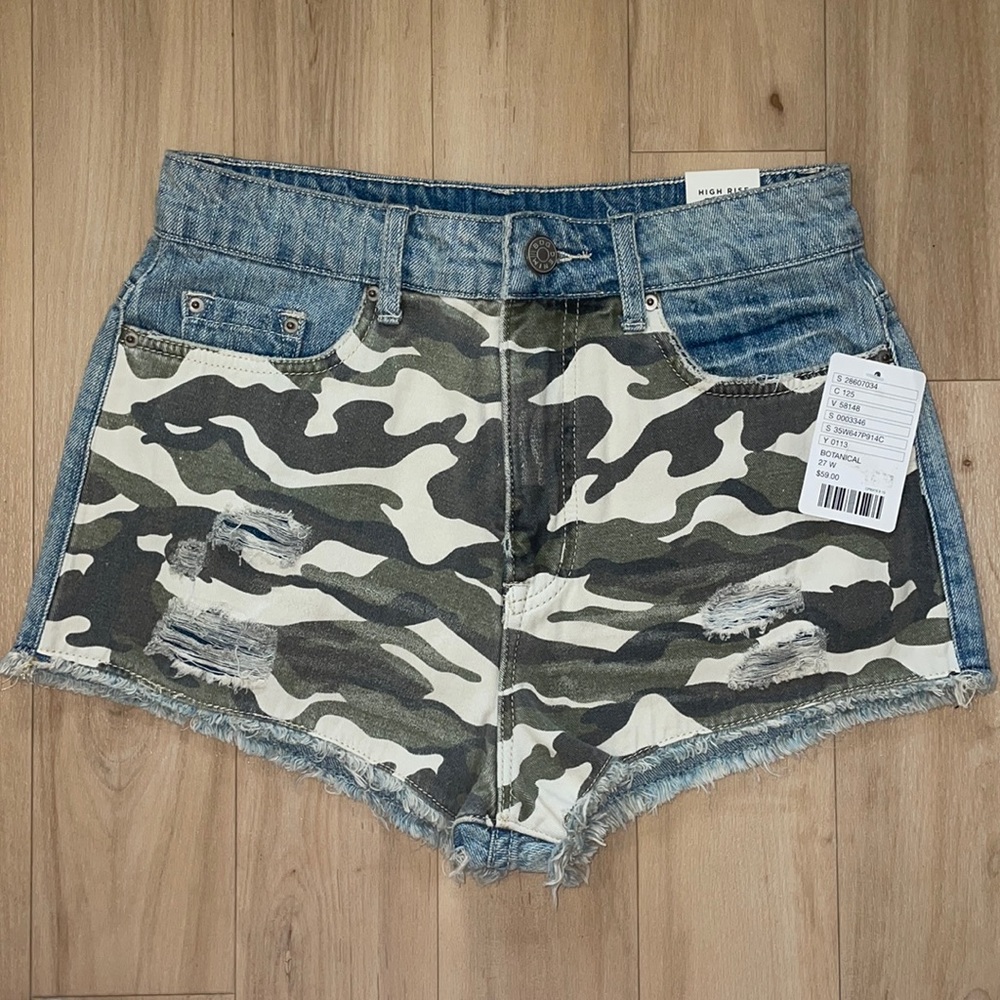 *NWT* Urban Outfitters BDG high rise dree cheeky